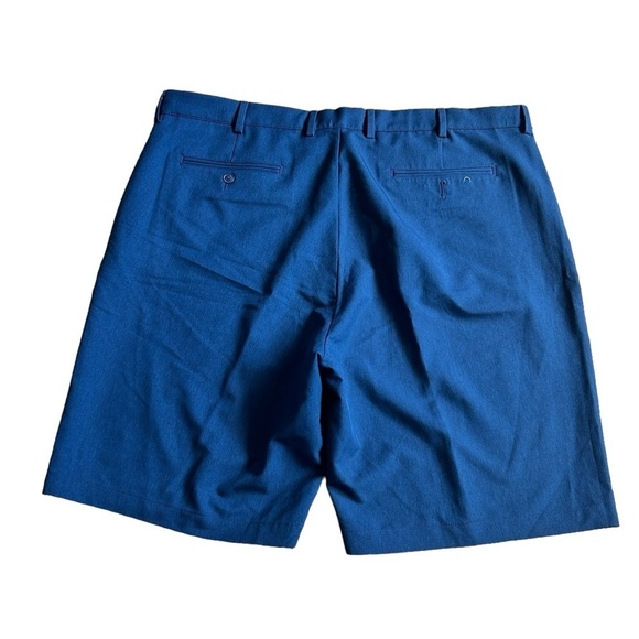 Greg Norman Blue Flat Front Golf Shorts Size 42 - Picture 2 of 3